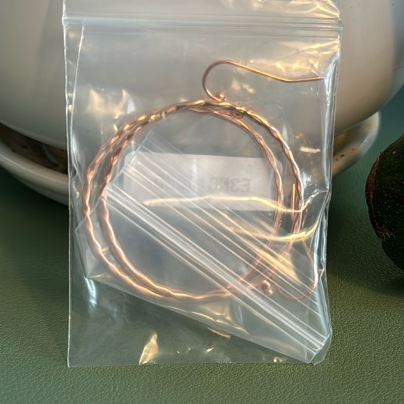 Gold colored hanging hoop earrings - Picture 2 of 6